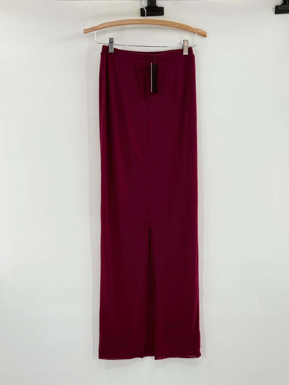 by.DYLN Maddox Semi Sheer Mesh Maxi Skirt Plum Burgundy Slit Size Small - Picture 10 of 11